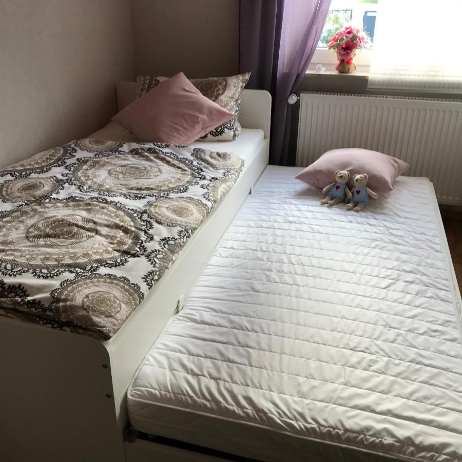 Ferienwohnung Von Paris 彼得堡 外观 照片
